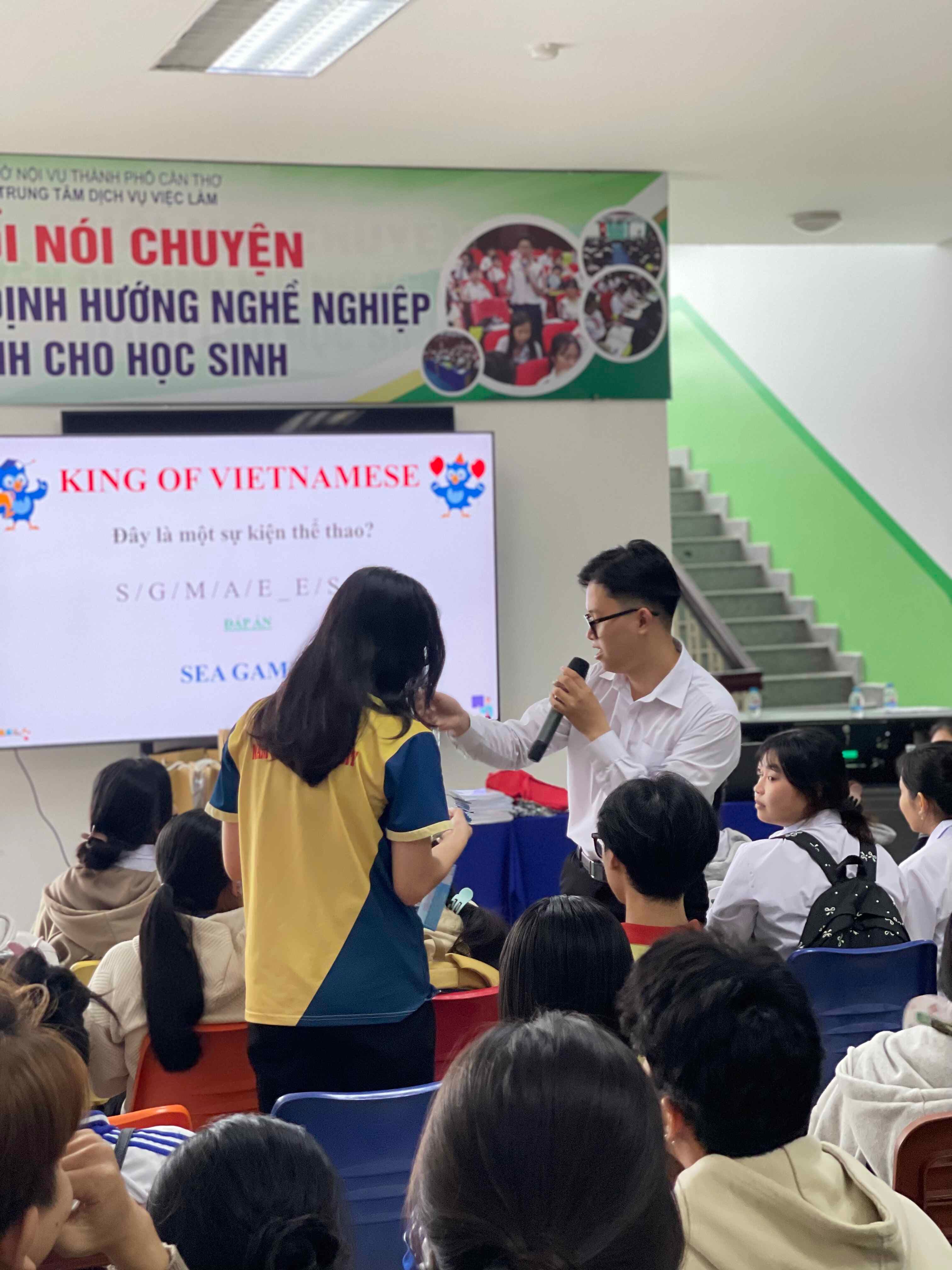 Đào tạo kỹ năng thiết yếu cho sinh viên